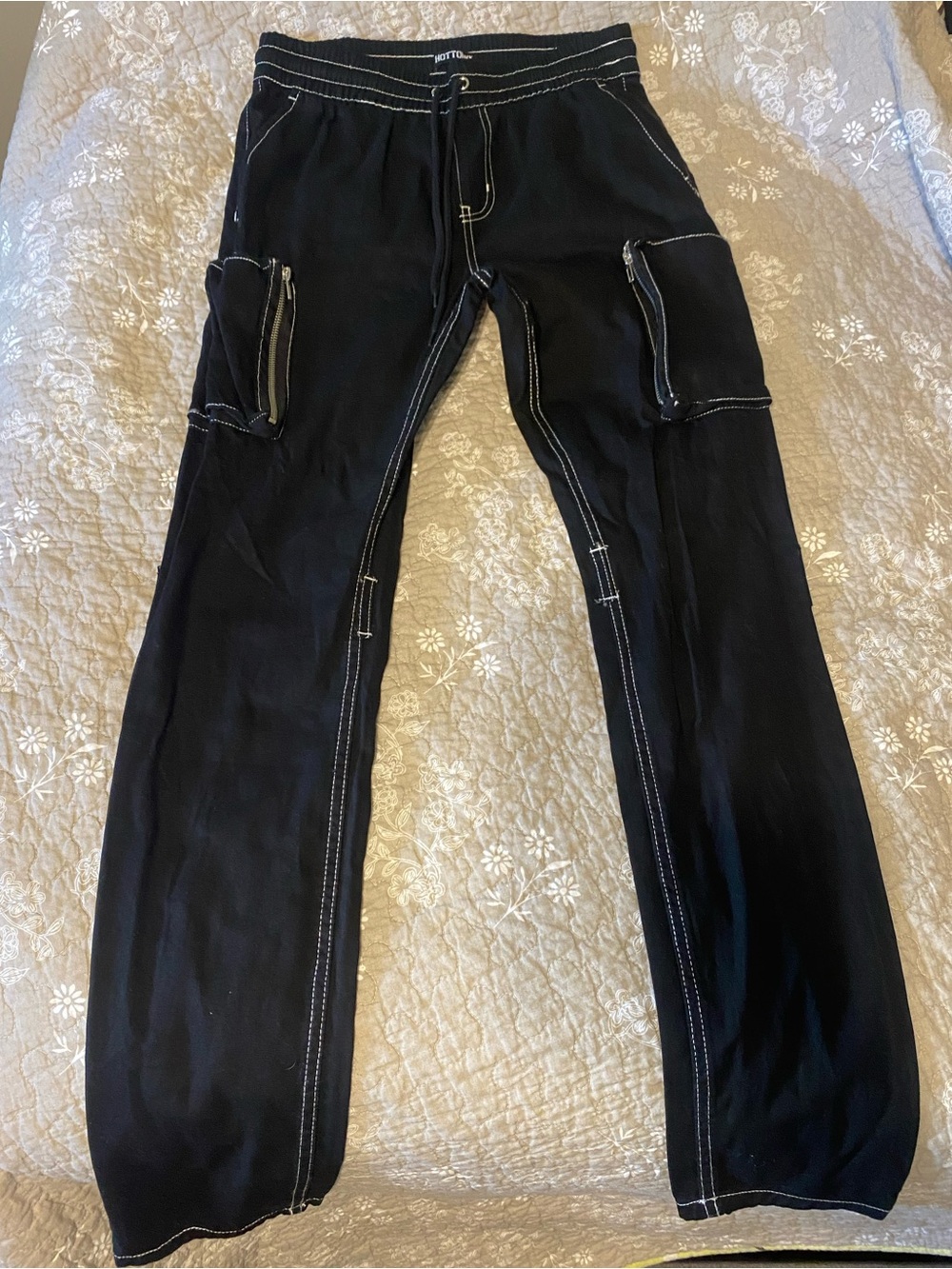 Hot Topic Black Cargo Pants